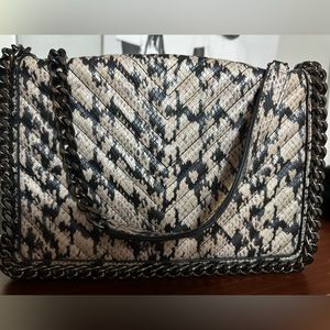 Like New Beautiful Aldo Purse With Chain